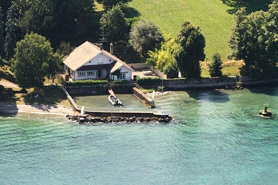 Вилла в Месри (Женевское озеро / Франция)