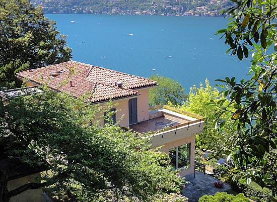 Вилла на озере Комо (Ломбардия / Италия)