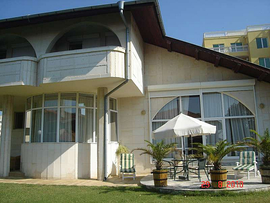 Отдельный дом в Свети-Власе (Южное побережье / Болгария)