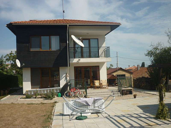 Отдельный дом в Лыка (Южное побережье / Болгария)
