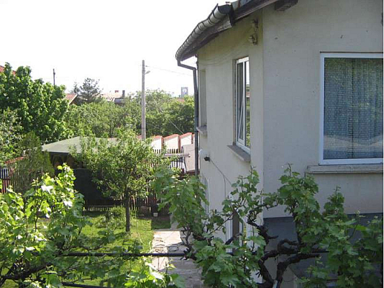 Отдельный дом в Софии (Город / Болгария)
