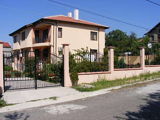 Отдельный дом в Бургасе (Южное побережье / Болгария)