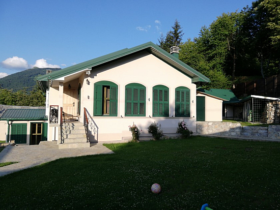 Отдельный дом в Колашине (Горные районы / Черногория)