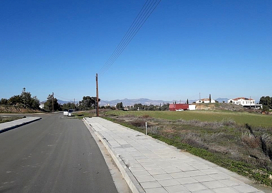 Земельный участок в Никосии (Никосия / Кипр)