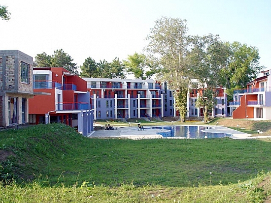 Аполлония Бийч (Apollonia Beach)