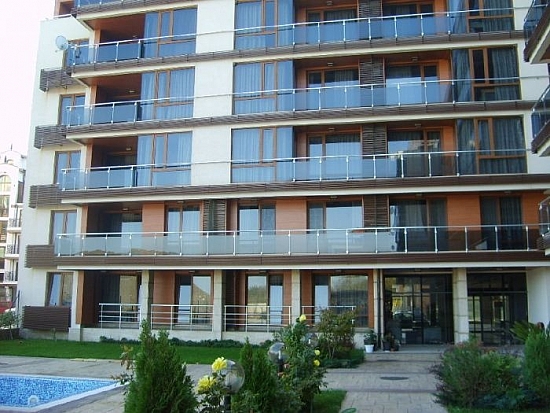 Поморие Бей (Pomorie Bay)