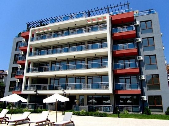 Сан енд Уейв Свети Влас (Sun and Wave St. Vlas)