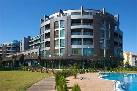 Сани Бийч Плаза (Sunny Beach Plaza)