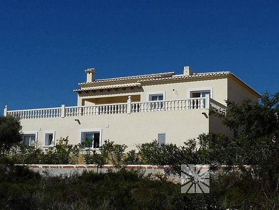 Вилла в Морайре (Коста Бланка / Испания)