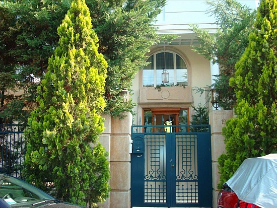 Вилла в Афинах (Аттика / Греция)